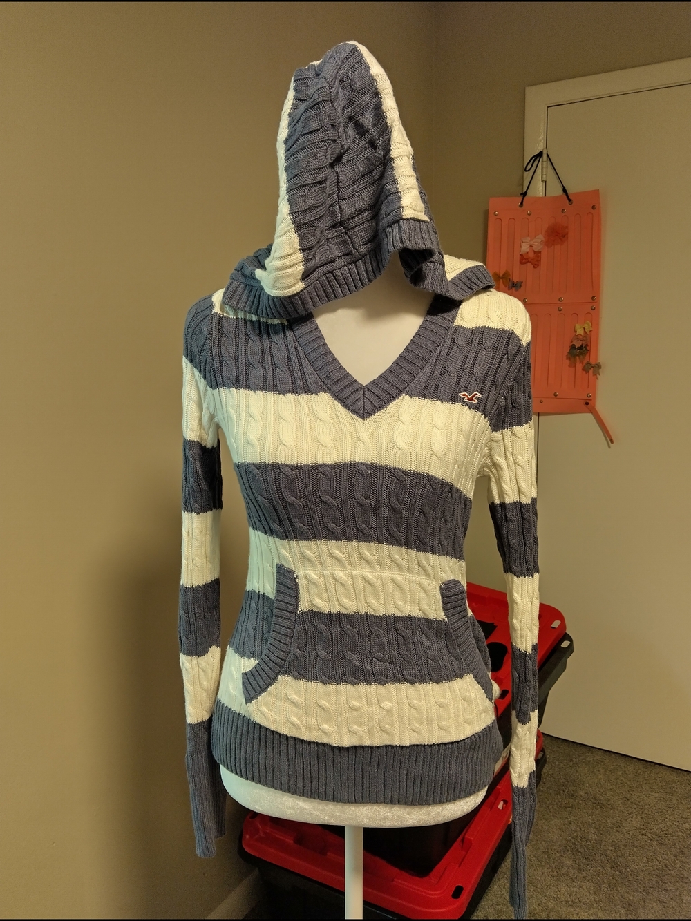 Hollister Y2K Blue and White Striped V-Neck Hooded Cable Knit Sweater
